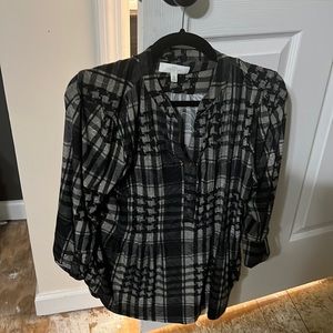 Plaid Henley shirt. New directions brand. Size medium, gray/black. 3/4 sleeves